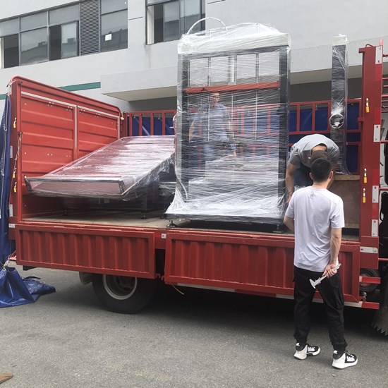 �ӱ����˼ι�˾ӆُ�냺܇�ӑB������ԇ�C_�����Ԝyԇ�__�냺܇�e�����yԇ�C�Ѱl؛