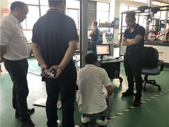 �K�ݿ͑����˾�S�yԇ�����ֲ��yԇϵ�y